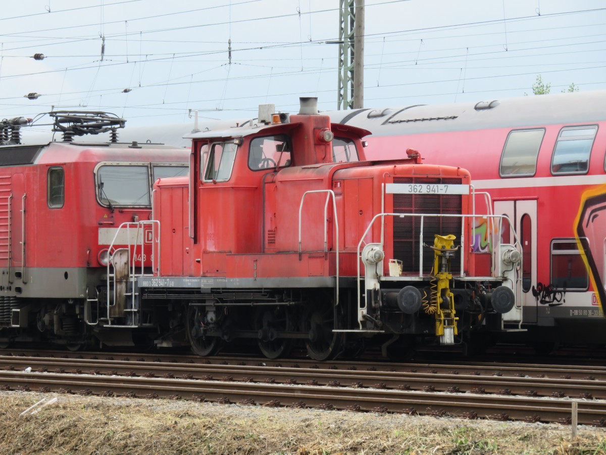 362 941 7 am 31.08.2014 im  Bahnhof von Halle Saale Hbf 