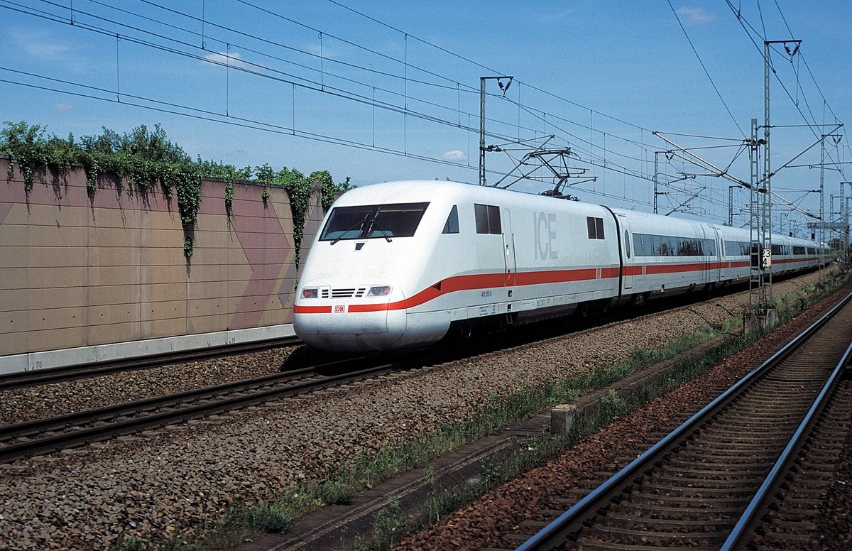 401 013  Neulussheim  22.05.01