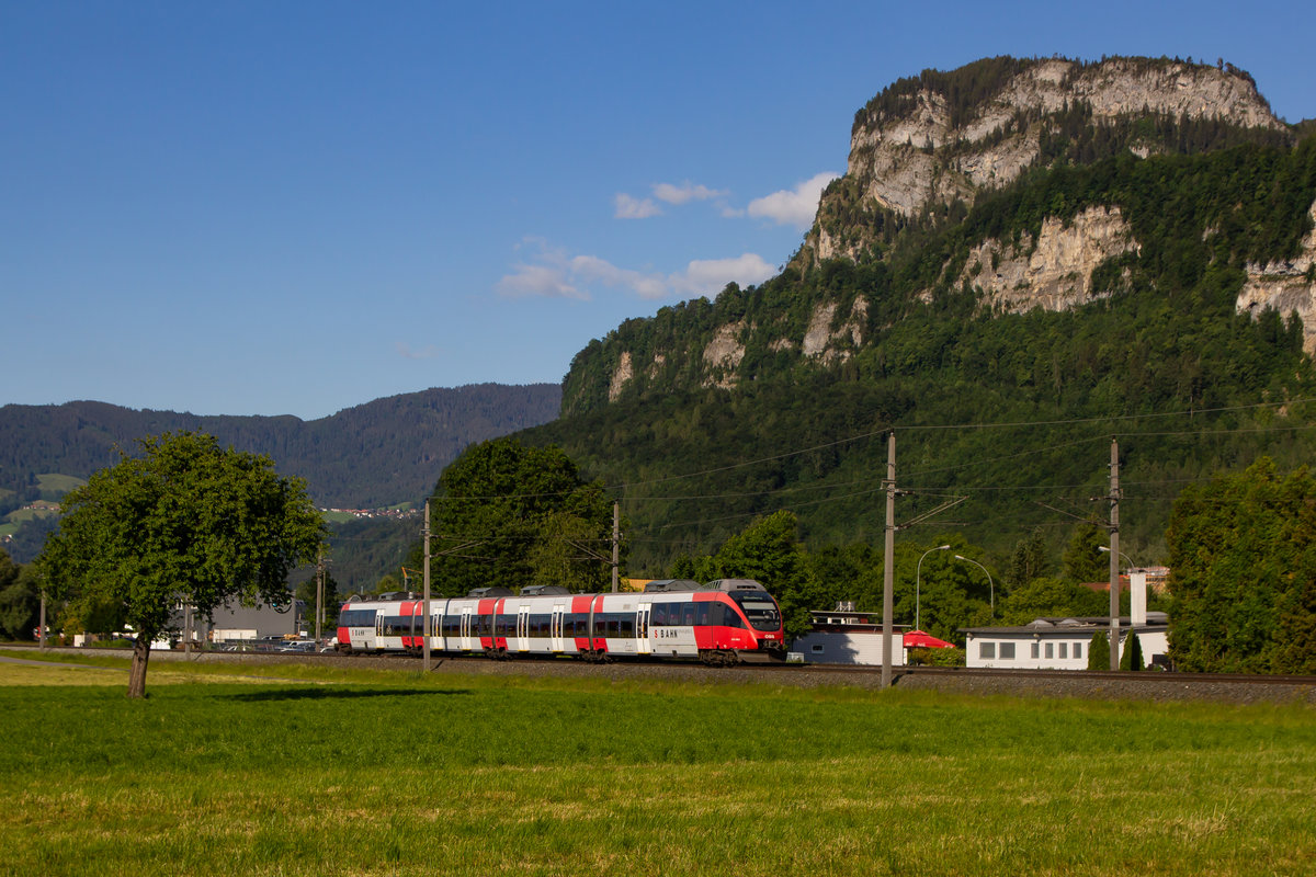 4024 098-8 zwischen Dornbirn und Hohenems. 29.5.20