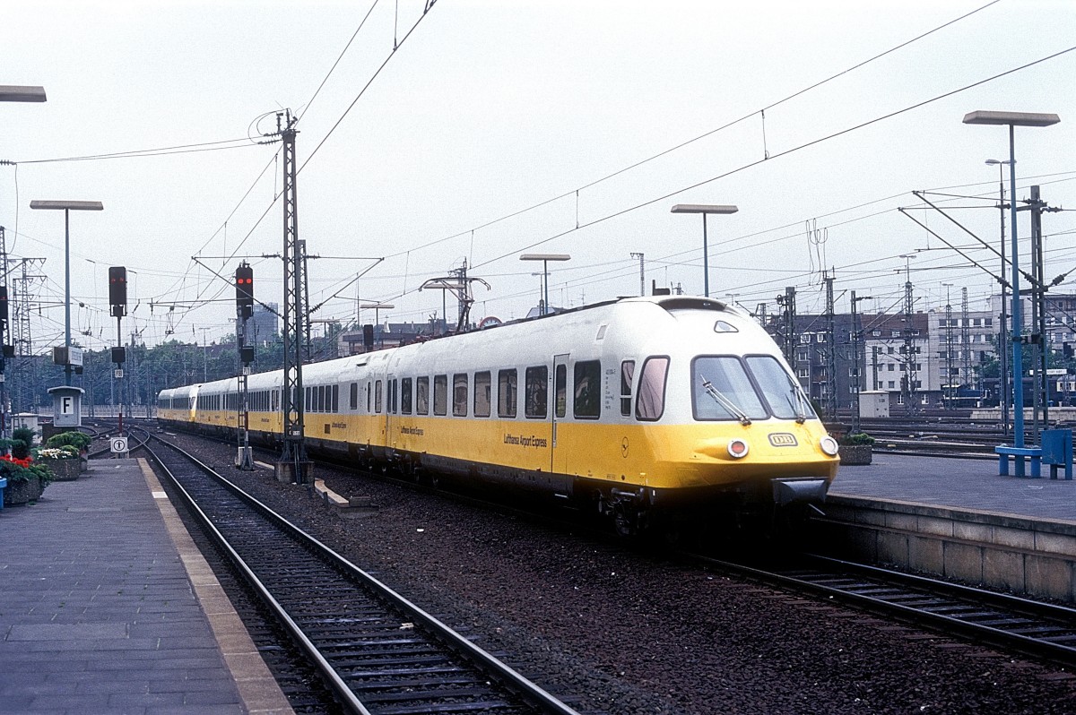 403 ....  Düsseldorf  xx.06.88