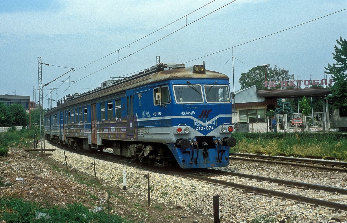 412 074  Smederovo  25.05.02