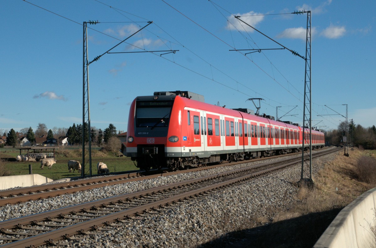 423 098 & 060 am 10.01.15 auf der S4 nach Geltendorf bei Aubing