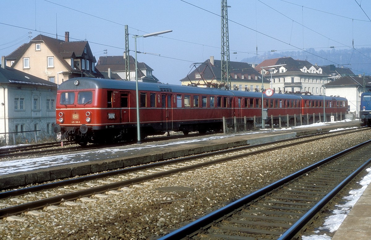  425 108  Geislingen  05.03.83