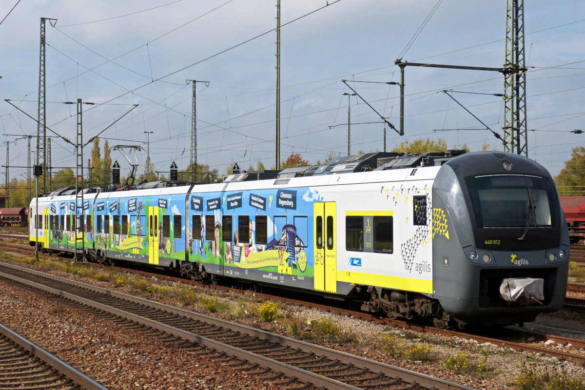 440 912 17.10.2015 Bahnhof Plattling