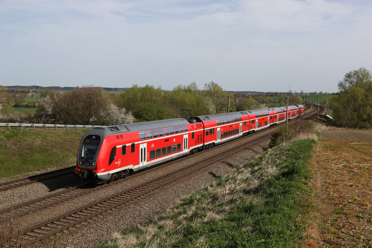 445 076 aus Ingolstadt kommend am 7. April 2024 bei Vierkirchen.