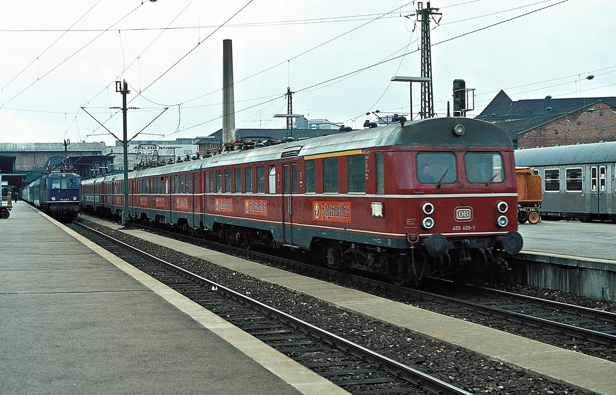  455 405 + 455 102  Stuttgart Hbf  12.04.79