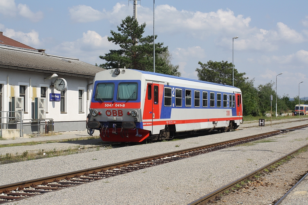 5047 041-8 am 02.August 2014 im Bf. Marchegg.