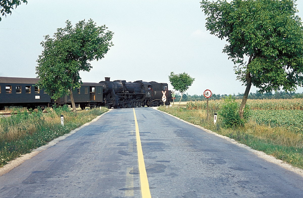  52 7598  bei Hohenau  10.08.76