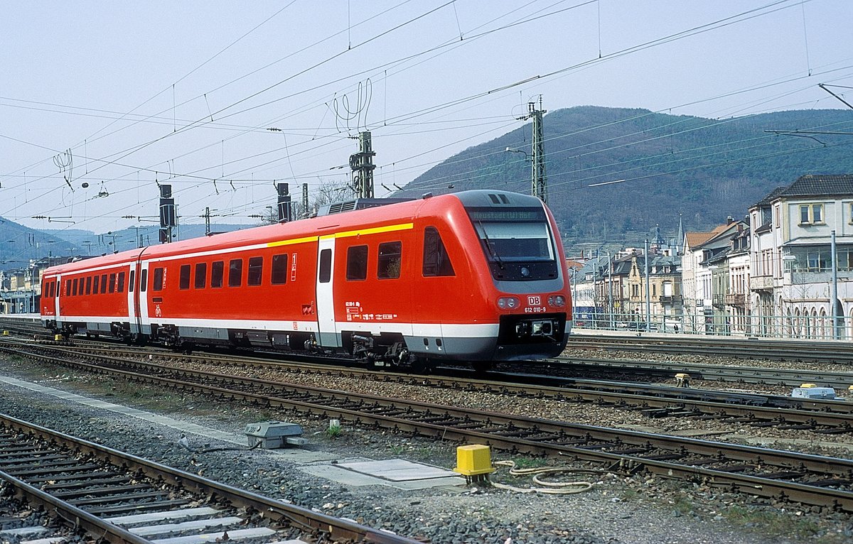  612 010  Neustadt ( Weinstr. )  23.03.00