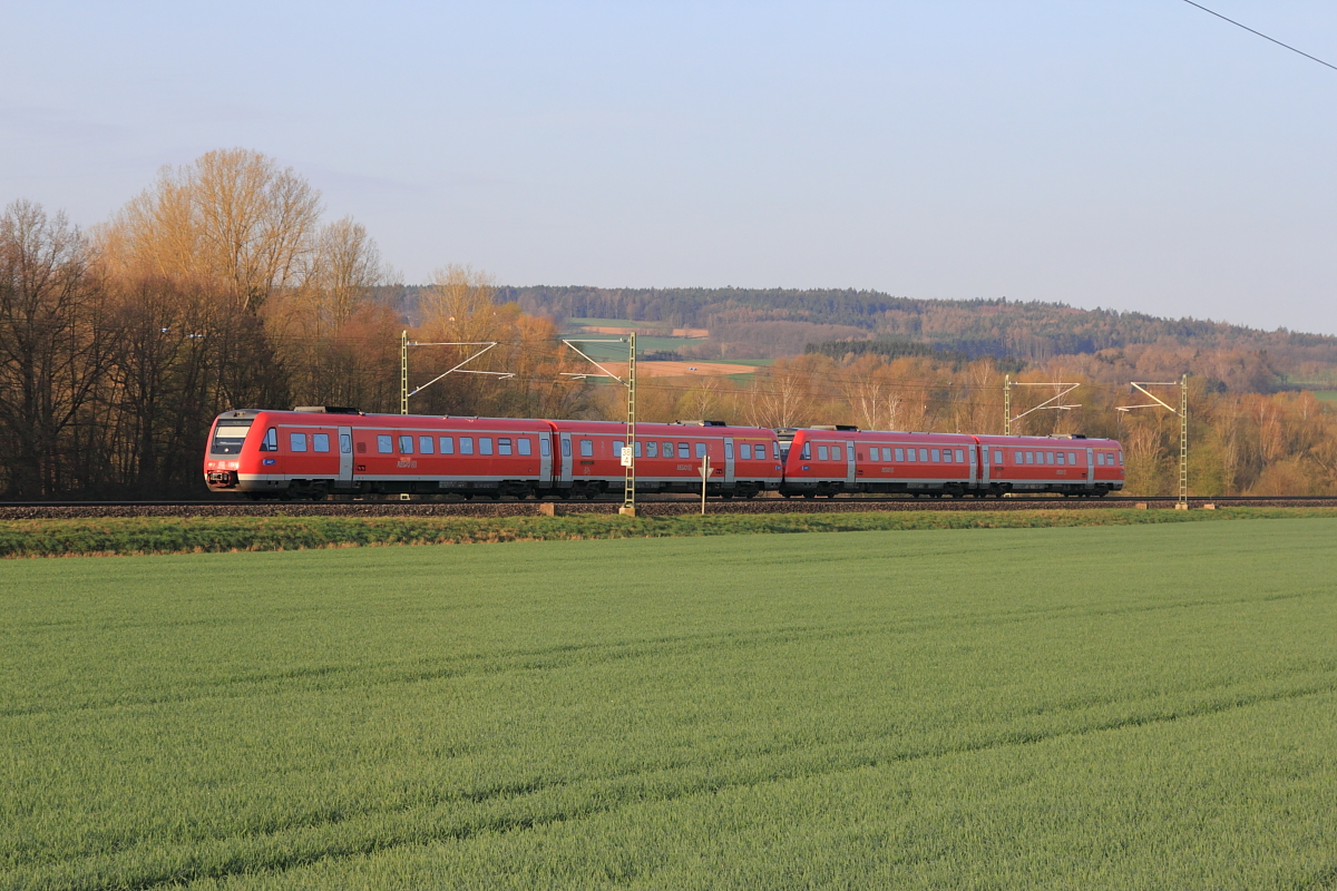 612 596 DB Regio bei Hochstadt/ Marktzeuln am 17.04.2016.