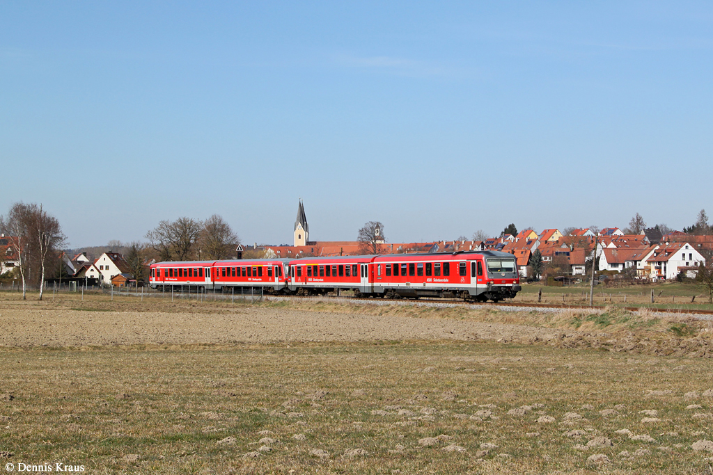 628 567 und 628 566 am 11.03.2014 bei Markt Indersdorf. (Strecke Dachau ဓ Altomünster).