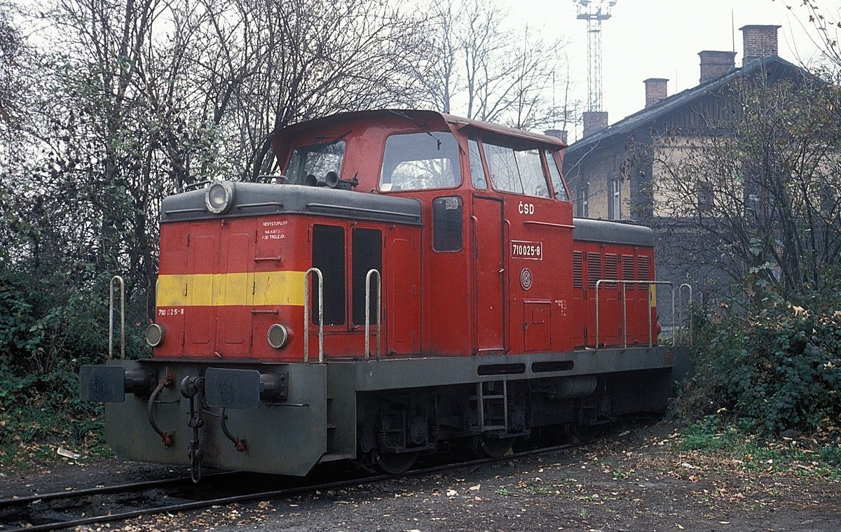 710 025  Decin  27.10.90