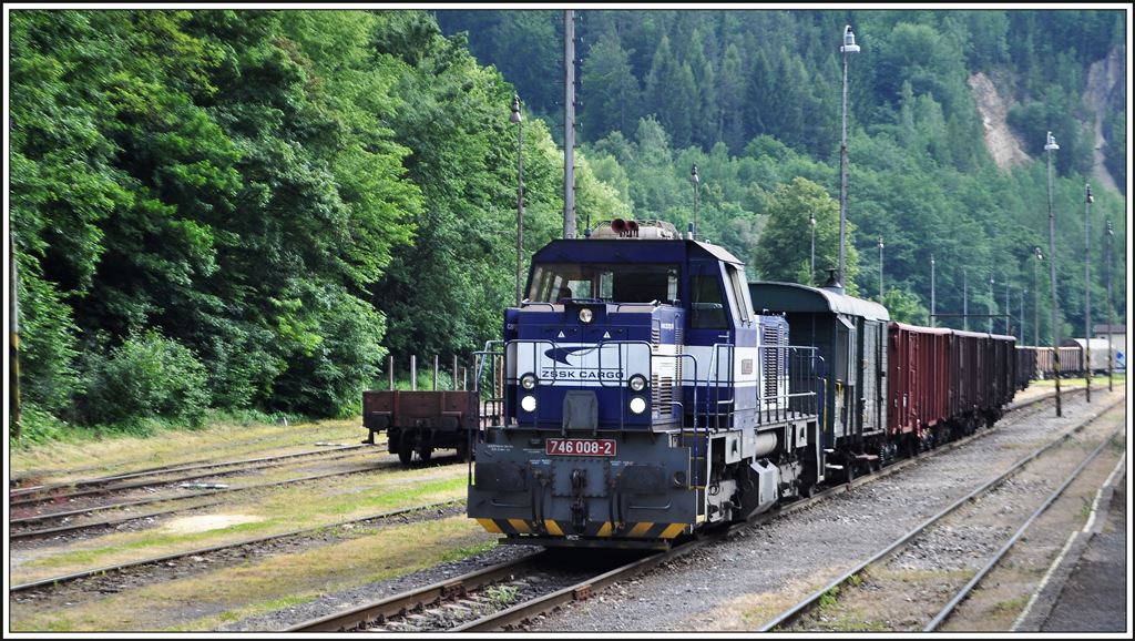 746 008-2 in Podbrezová. (06.06.2014)