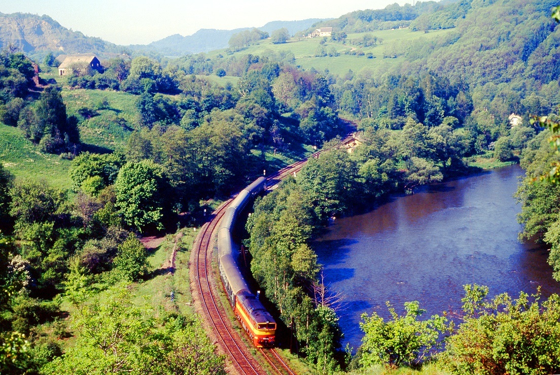 754 031, Korunni, R241, 31.05.1996.
