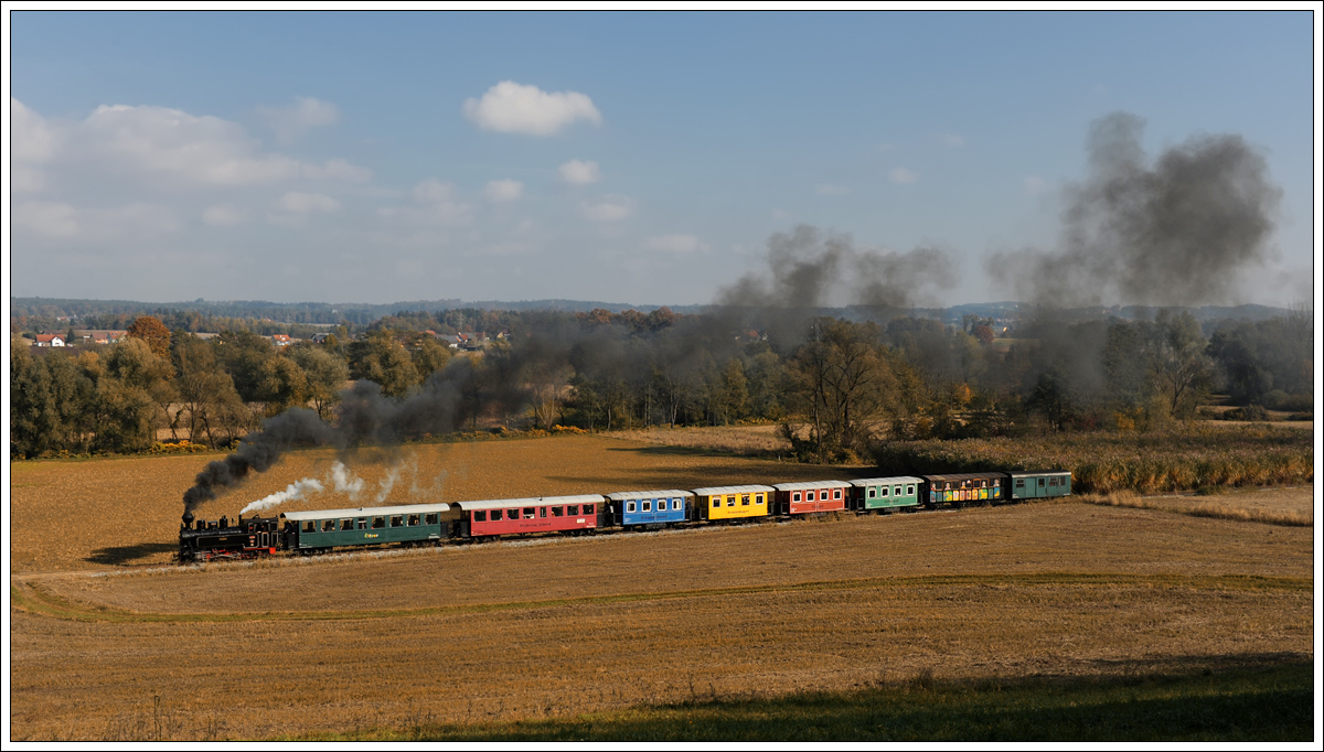 764.411R am 26.10.2015 kurz vor Kraubath.