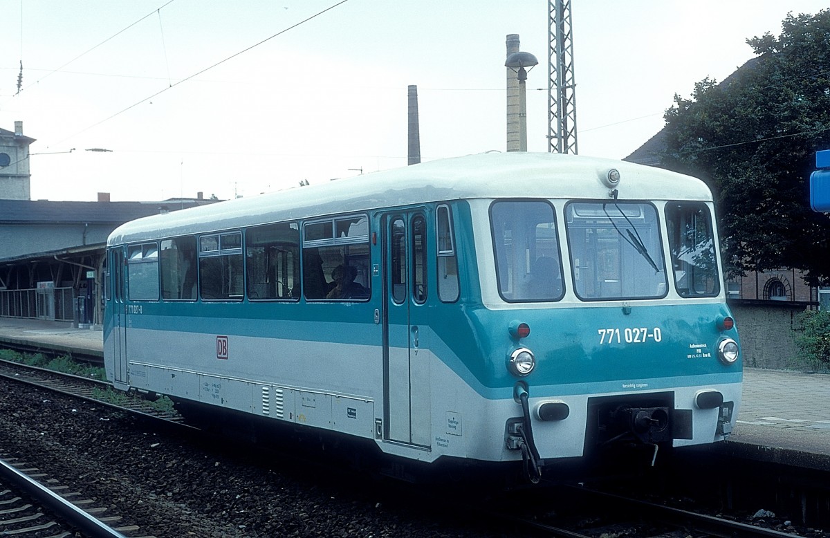  771 027  Schönebeck  27.09.94