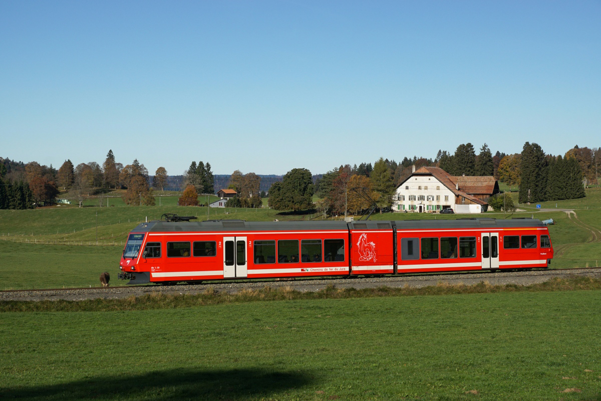 ABe 2/6 631 der CJ befindet sich am 29.10.2016 bei La Ferrière.