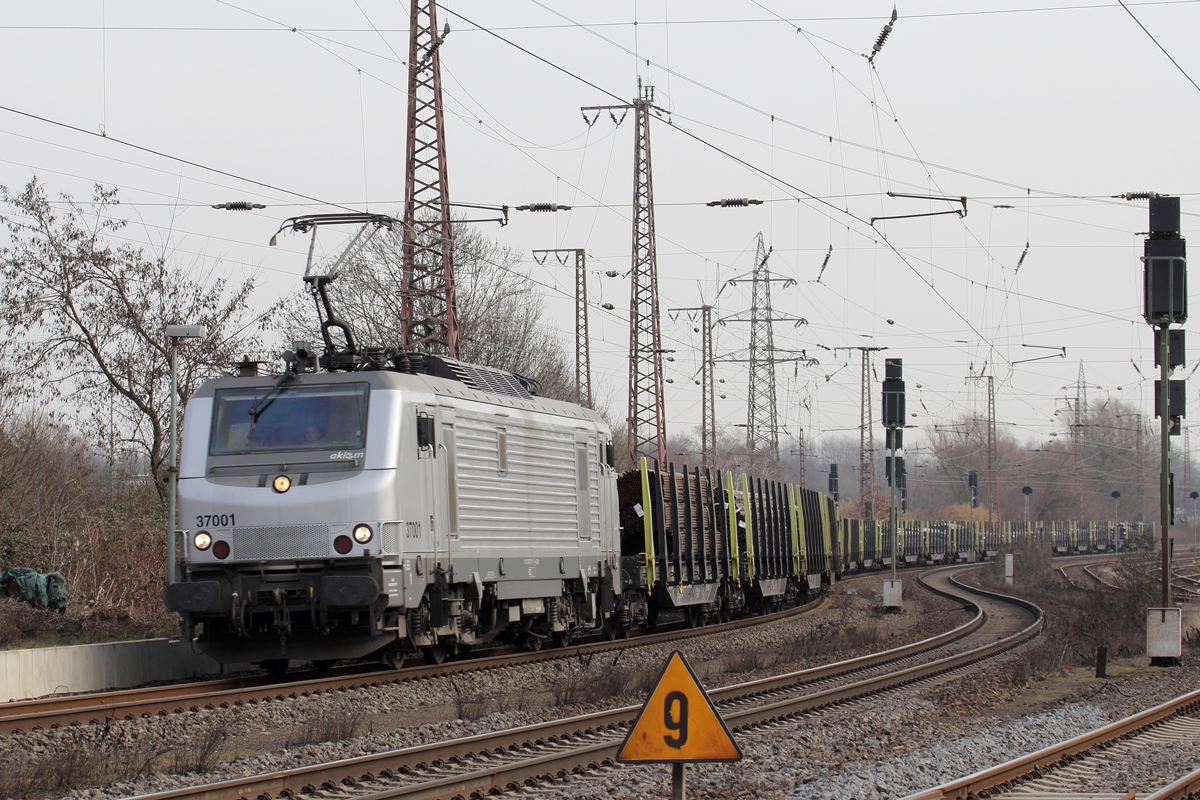 Akiem 37001 in Recklinghausen-Ost 20.2.2019