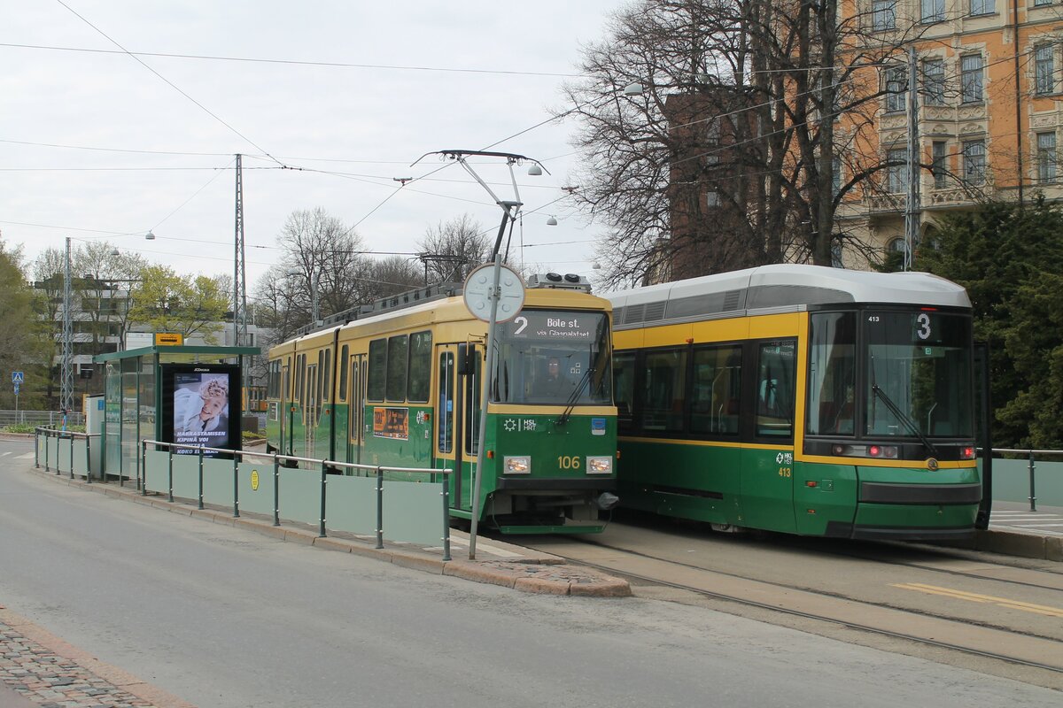 Alt trifft Neu: Fahrzeug 106 vom Typ Valmet MLNRV 2 trifft am 14.5.2022 an der Haltestelle Olympiaterminaali auf das Fahrzeug 413 vom Typ Skoda-Arctic (Transtech) MLNRV III Tram TW 52. Während die Valmet ab hier die Linie 2 übernimmt, wird die Skoda ab hier die Linie 3 bedienen.