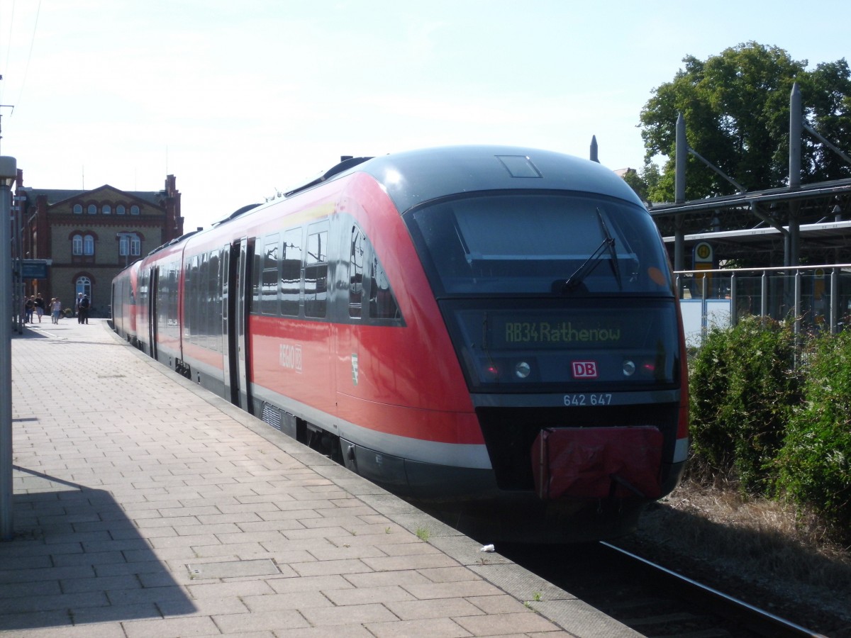 Am 01.08.2015 war 642 147/647(Gasttriebwagen aus Sachsen)und 642 230/730 als RB 34 von Stendal nach Rathenow unterwegs.