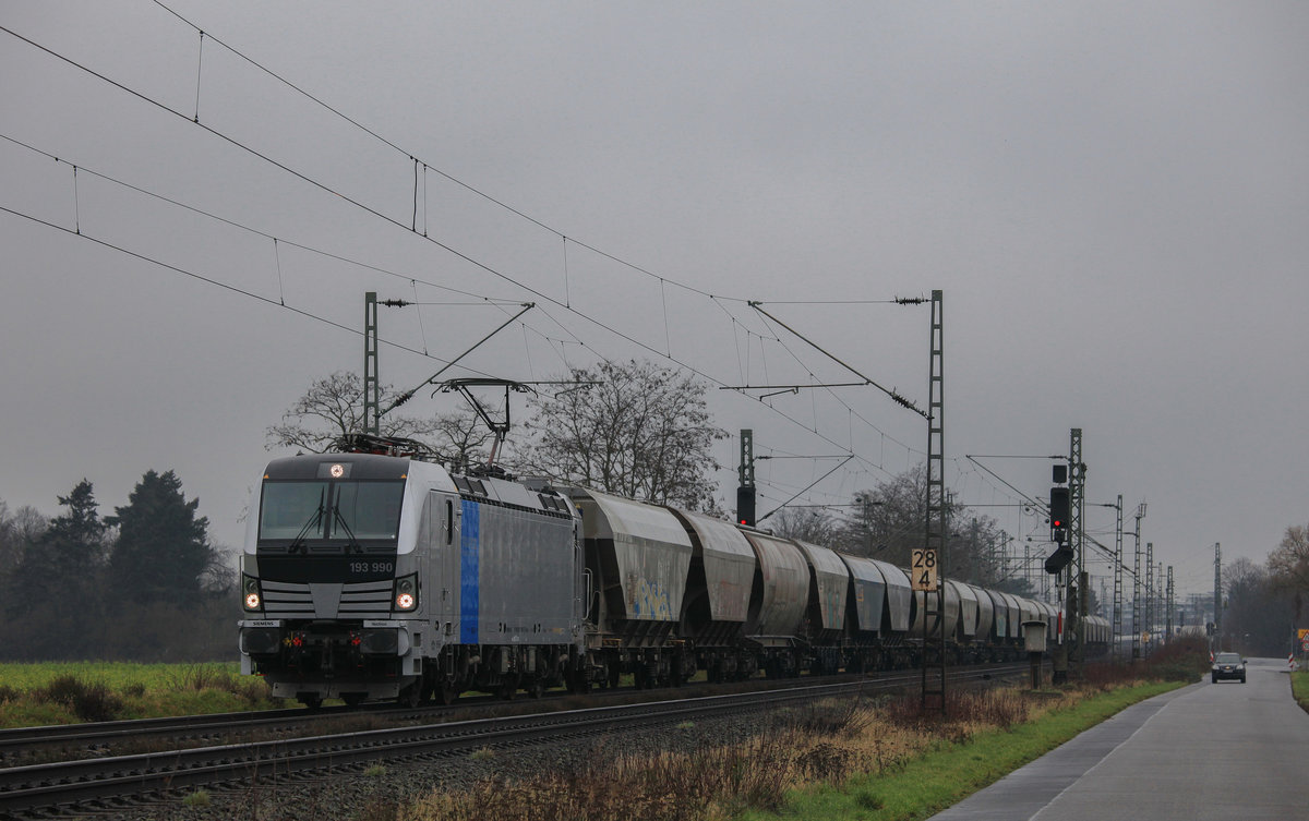 Am 07.01.2021 zog Railpool 193 990 einen Getreidezug richtung Kln durch Neuss Allerheiligen. 