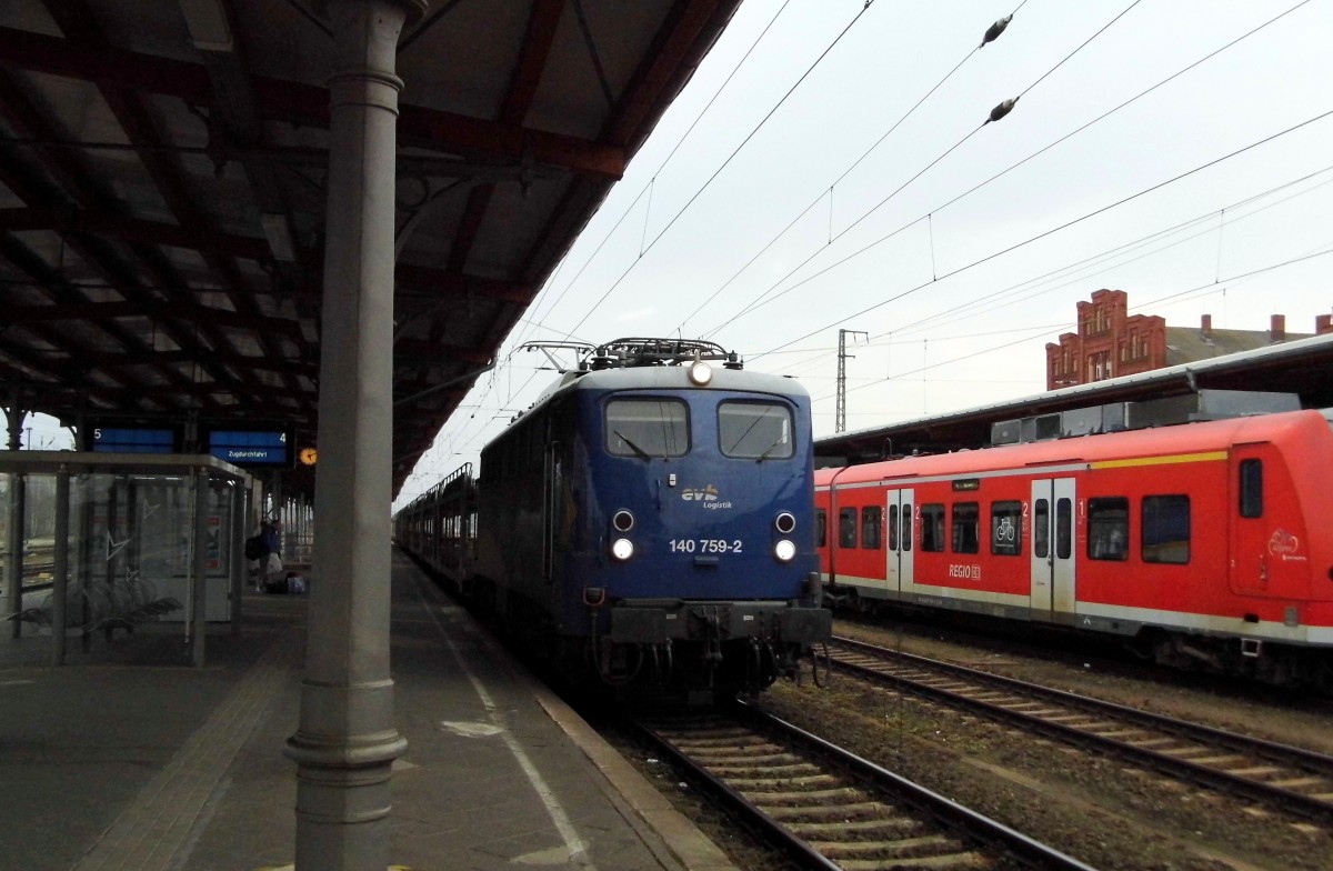 Am 16.03.2015 kam die 140 759-2 von der evb Logistik aus Richtung Hannover nach Stendal und fuhr weiter in Richtung Magdeburg .