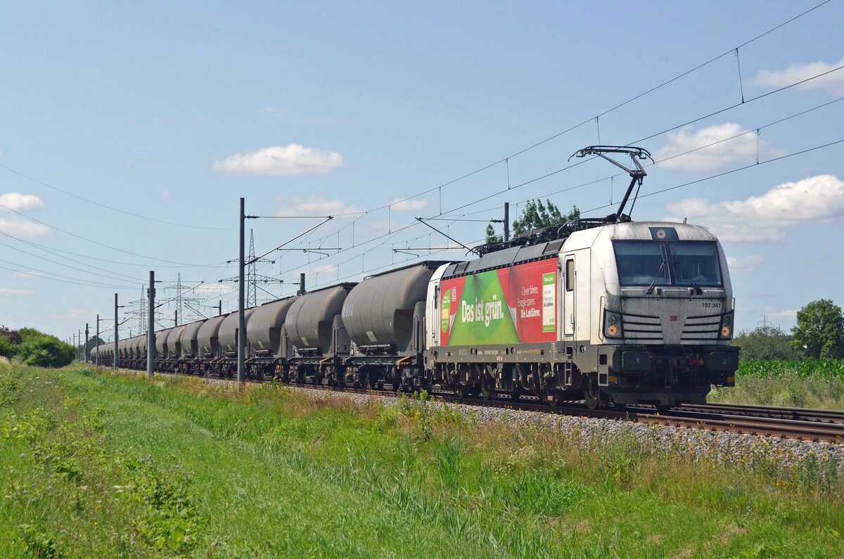 Am 18.07.21 führte 193 361 den Silozug nach Rotterdam-Botlek durch Braschwitz Richtung Magdeburg.