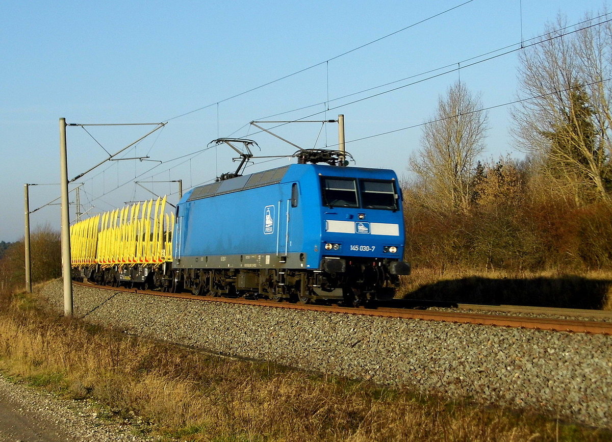 Am 18.12.2017 fuhr die 145 030-7 von der PRESS von Borstel nach Stendal und weiter nach Frankfurt (Oder) (G) . 