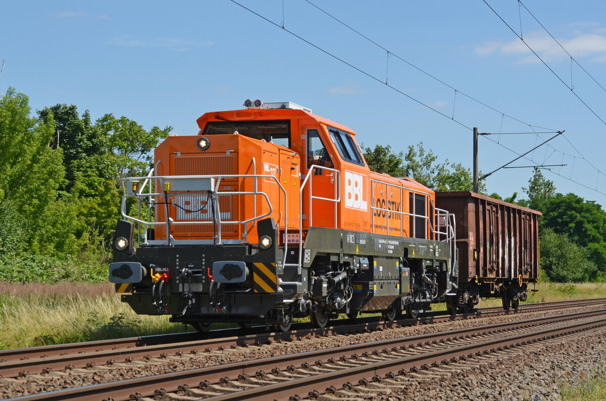 Am 25.06.24 rollte 4185 123 der BBL mit lediglich einem Hochbordwagen durch Greppin Richtung Dessau.