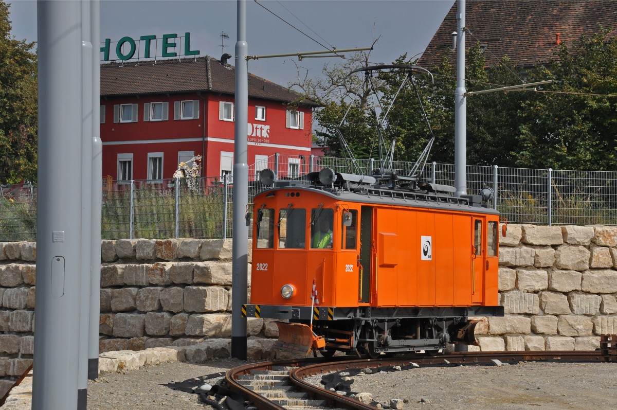 Am Nachmittag des 02.10.2014 fährt der Xe 2/2 2022 auch nach Weil am Rhein. Nach dem befahren der Schlaufe geht die Fahrt wieder zurück ins Depot Wiesenplatz.