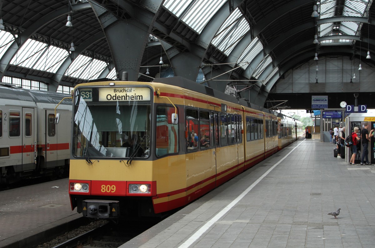 AVG 809 in Karlsruhe Hbf am 04.07.14.