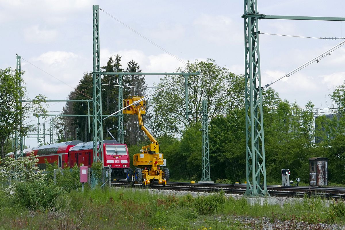 Bauarbeiten Zur Elektrifizierung Der Südbahn - Die Zahl An ...