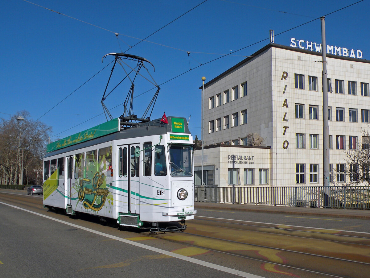 Be 4/4 413 Tram Lounge fährt am 07.02.2011 auf einer Extrafahrt Richtung Haltestelle Markthalle. Aufnahme Basel.