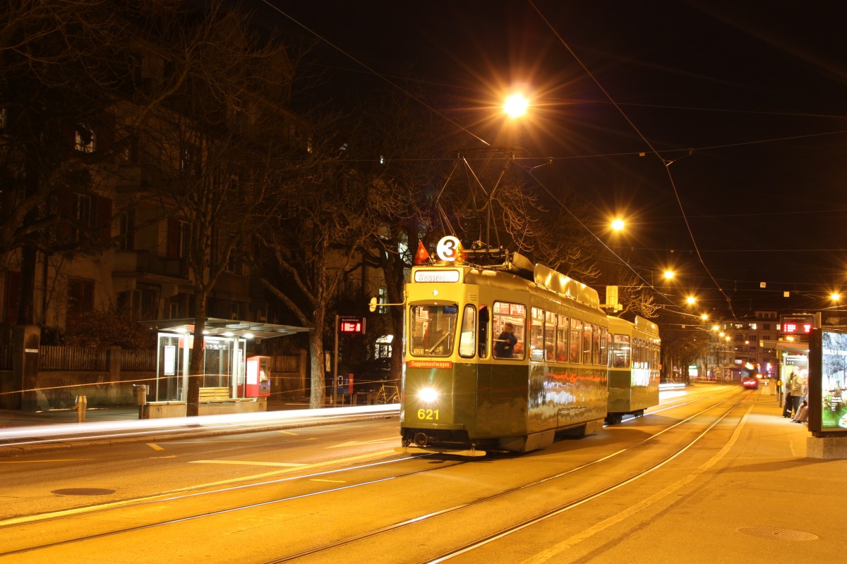 Be 4/4 - 621 an der Brunnadernstrae am 22.03.2013