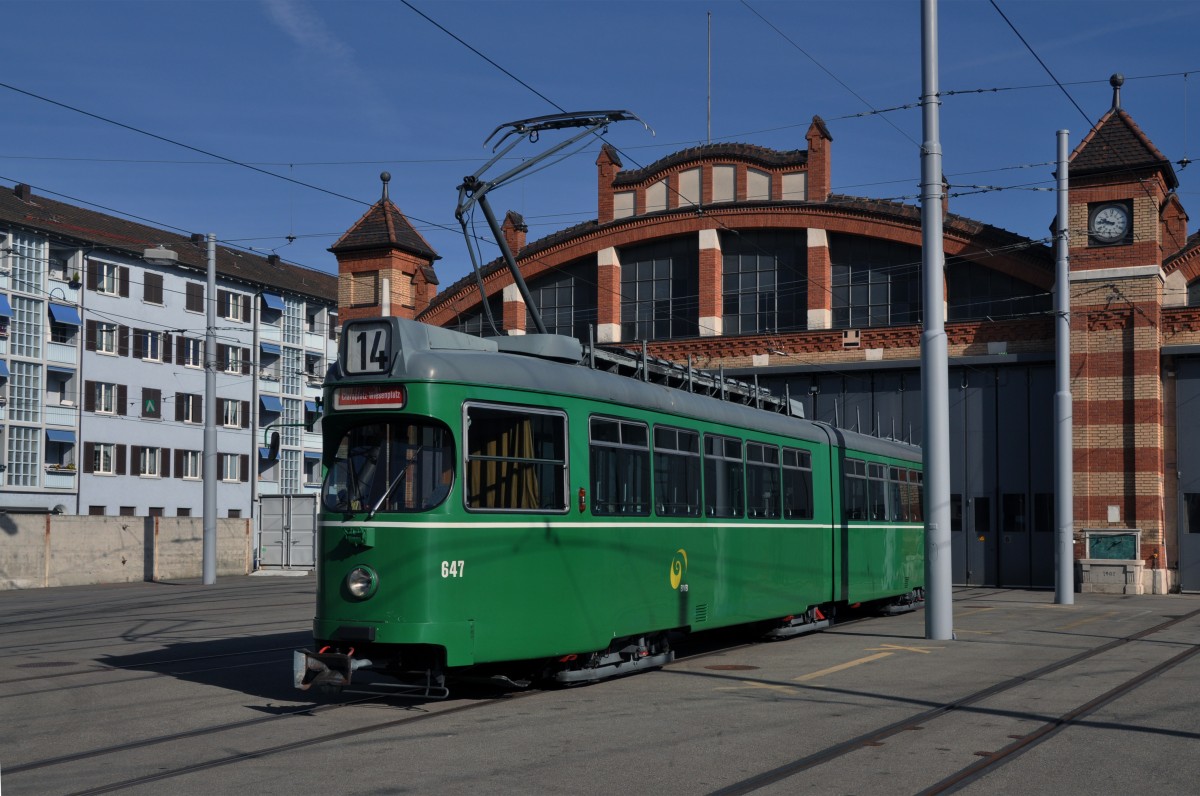 Be 4/6 Düwag 647 auf dem Hof des Depots Wiesenplatz. Die Aufnahme stammt vom 18.03.2014.