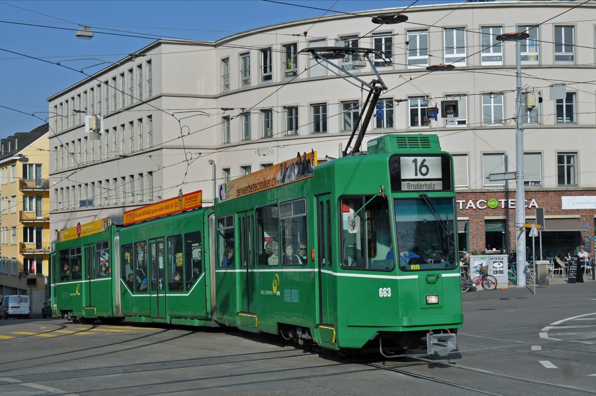 Be 4/6 S 663 auf der Linie 16 fährt zur Haltestelle Markthalle. Die Aufnahme stammt vom 13.03.2015.