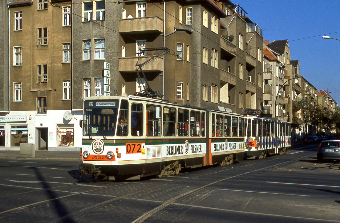 Berlin 219 072 + 219 087, Schöneweide Brückenstraße, 25.10.1996.
