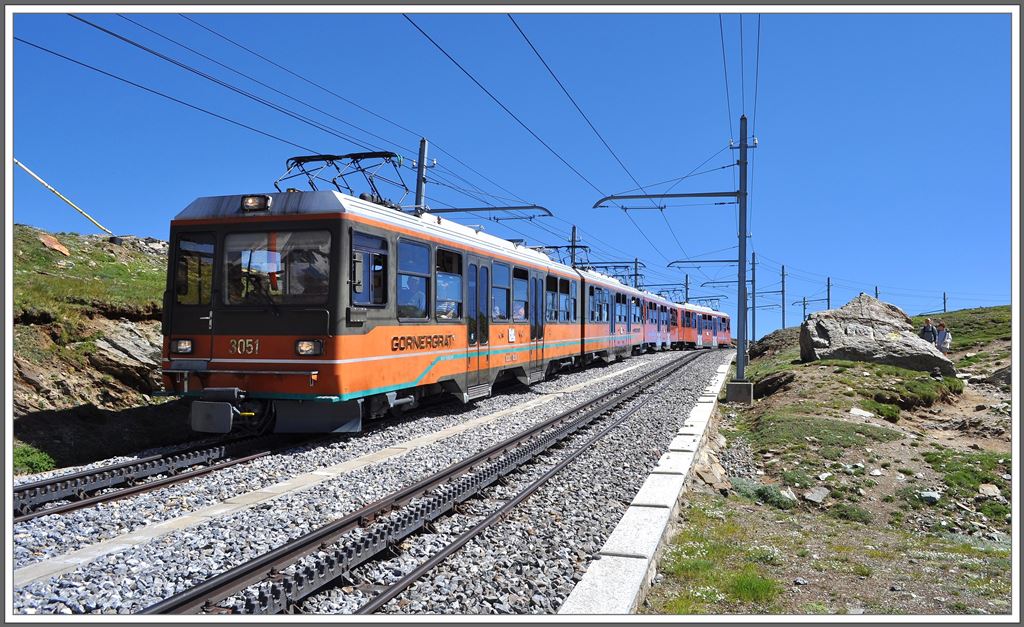 Bhe 4/8 3051+3052 Zwischen Riffelboden und Gornergrat. (05.08.2013)