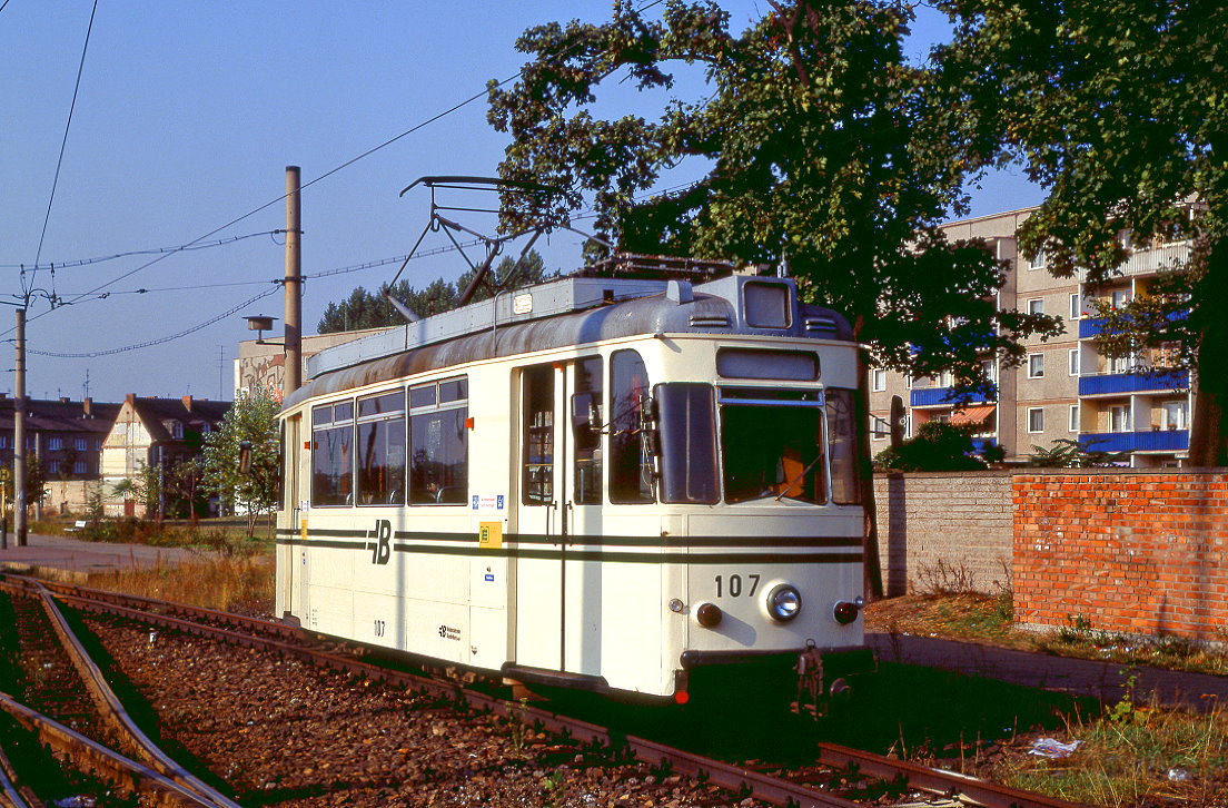 Brandenburg 107, Bahnhofsplatz, 09.10.1991.
