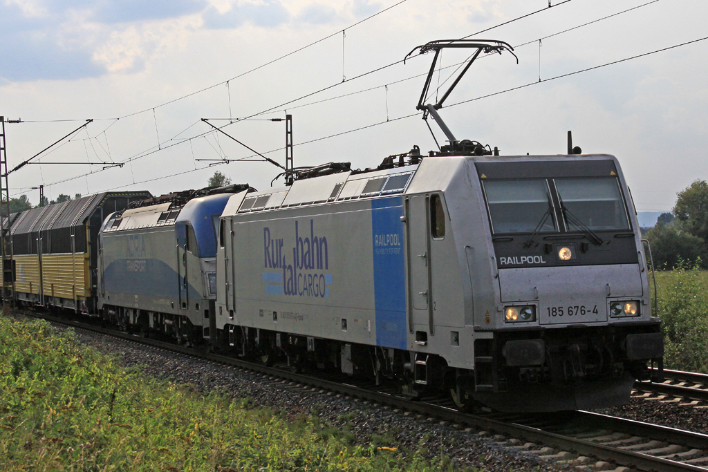 B Km 75,1 185 676-4 der Rurtalbahn am 29.08.13  17:35 in Richtung Hannover mit einem Taurus der Adria Transport(Slowenien) und neuen Altmannwagen am Haken