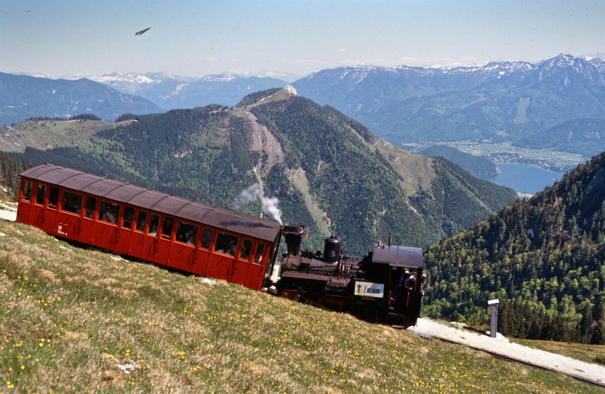 Dampfzug der Schafbergbahn zu ÖBB-Zeiten (1986)