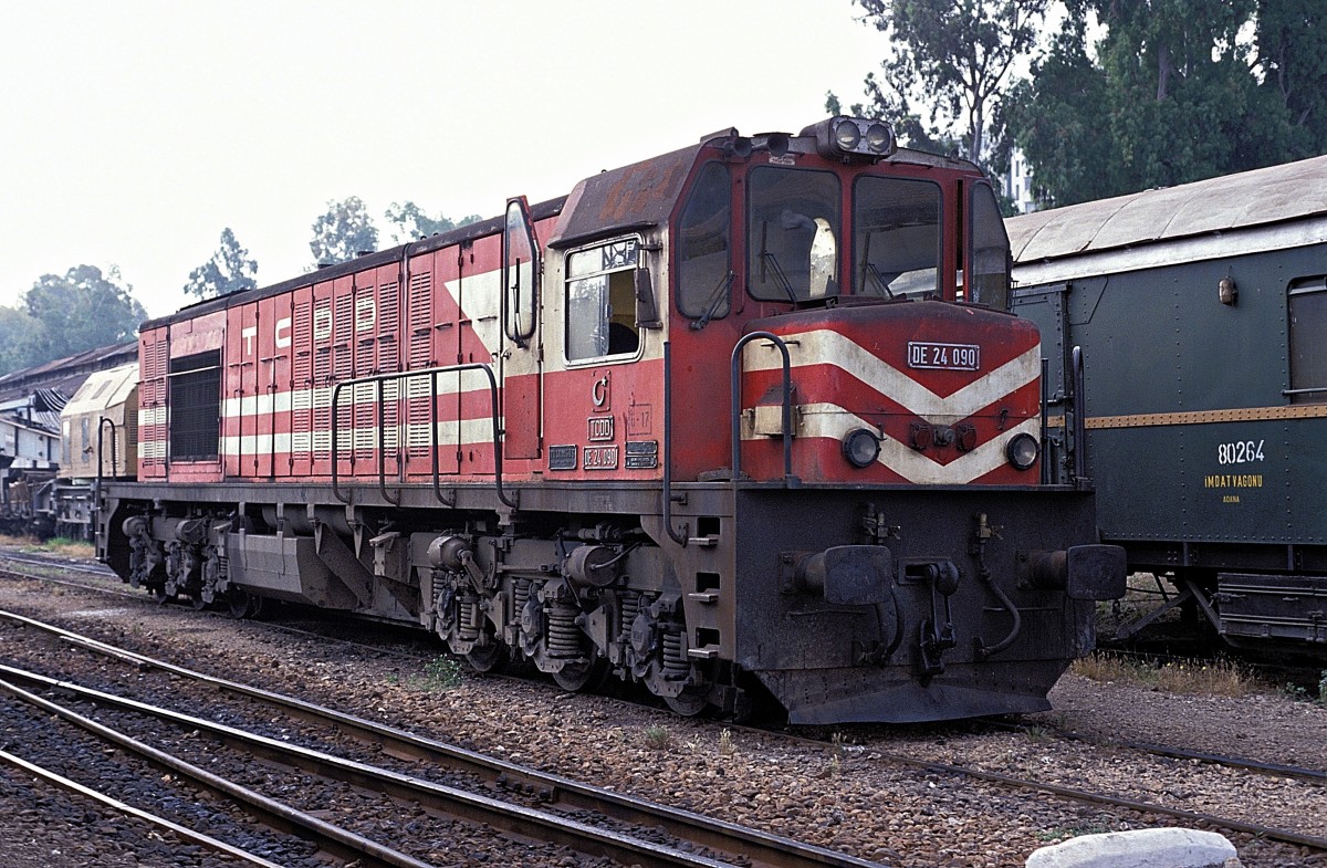 DE24 090  Adana  11.06.92