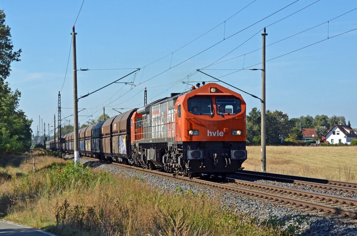 Der hvle-Tiger 250 008 führte am 22.09.24 einen Kalkzug durch Wittenberg-Labetz Richtung Falkenberg(E).