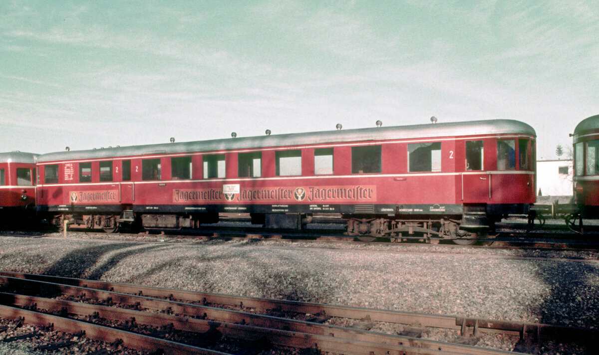 Der VT 50 101, ex VT 137 118, war am 06.01.183 als VB 233 bei der SWEG 233 in Endingen in Betrieb.