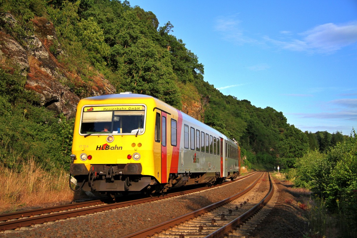 Der VT 72 A der HLB am Abend des 16.06.15 hier kurz vor Runkel(Lahn).