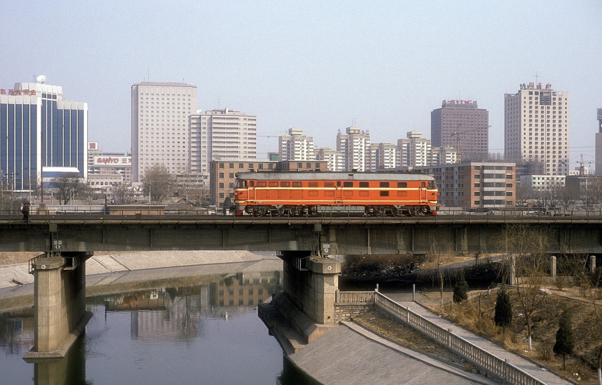  DF4B 2525  Peking  19.03.94