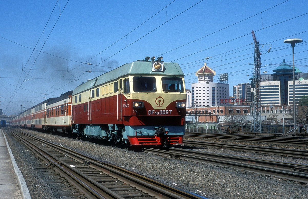    DF4D 0027  Peking  15.04.99