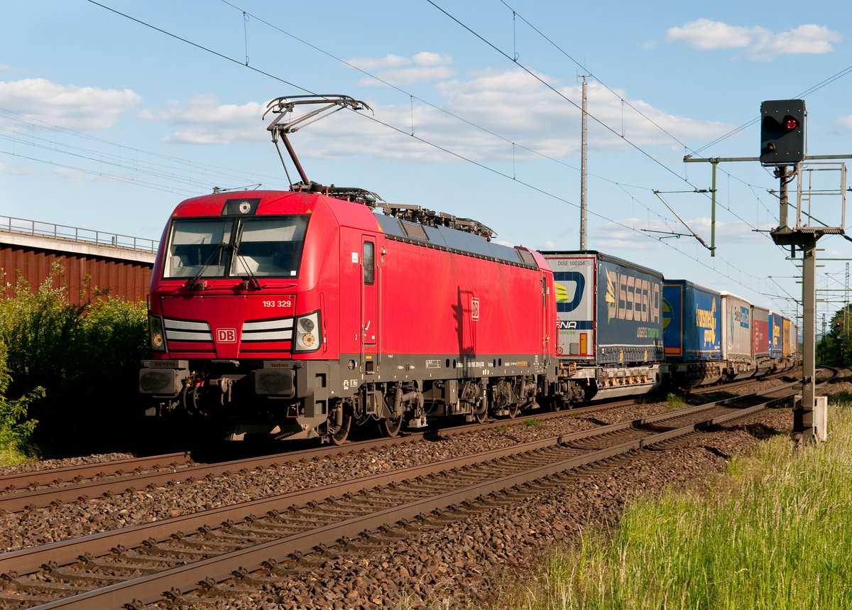 Die E-Lock 193 in Porz-Wahn. Aufgenommen am 15.5.2019.