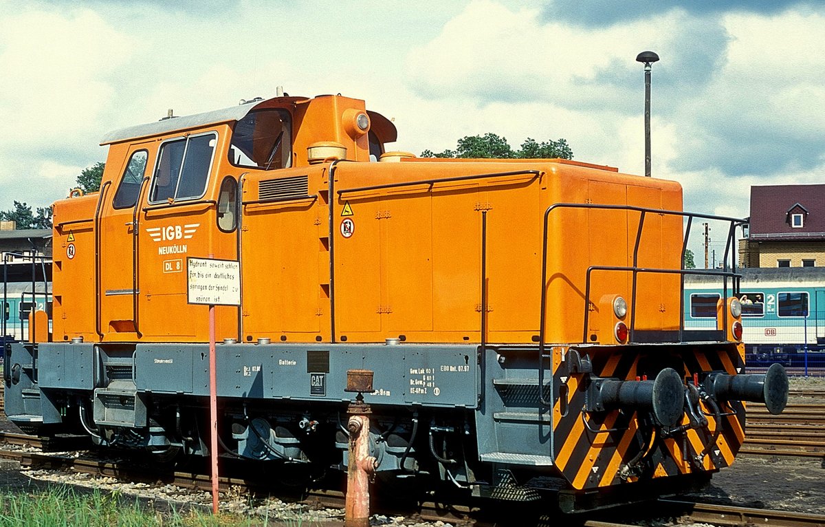 DL 8  Basdorf  02.06.01