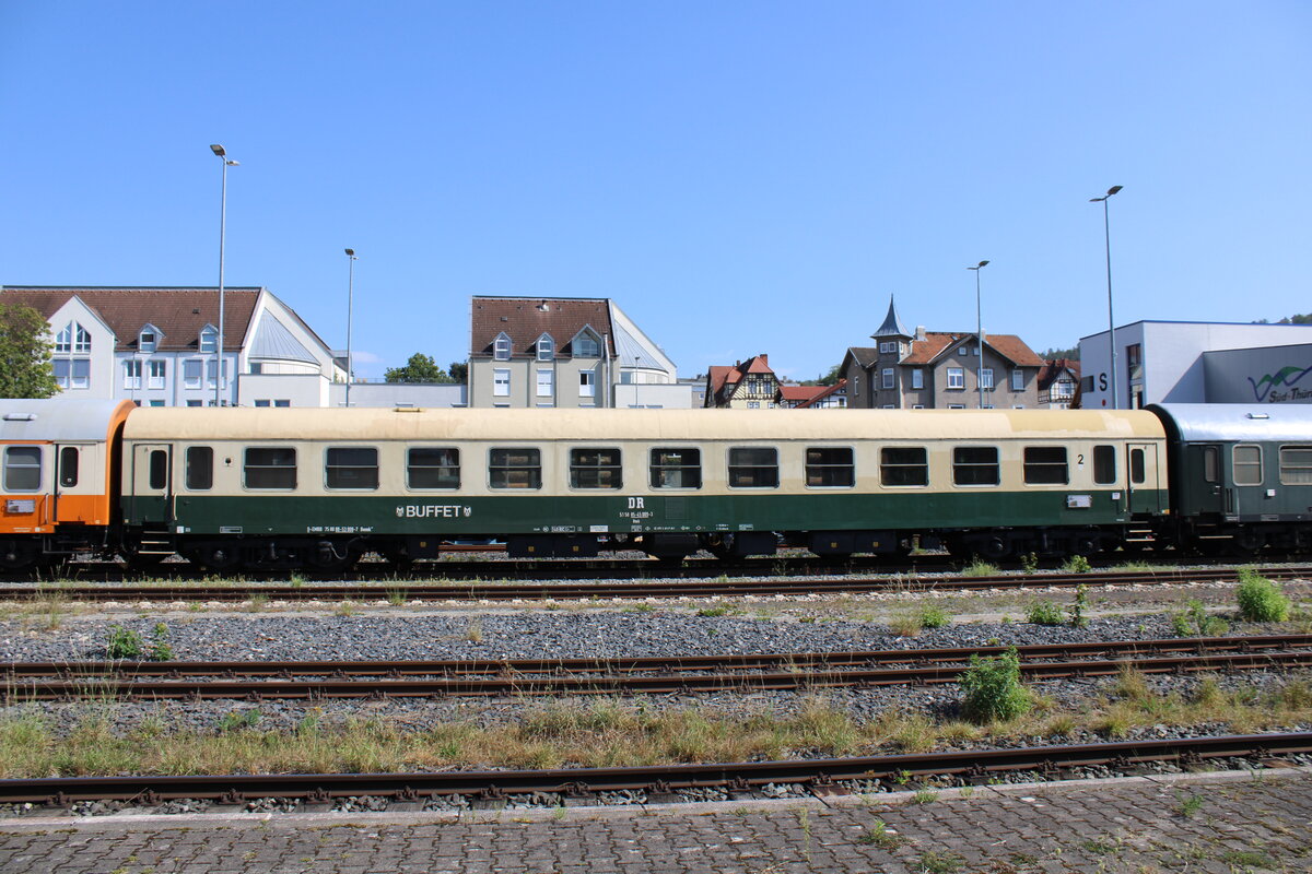 DR 51 50 85-45 009-3 Bmk (D-EMBB 75 80 88-53 008-7 Bomk 539) im DPE 82706 aus Leipzig Hbf, am 07.09.2024 in Meiningen.